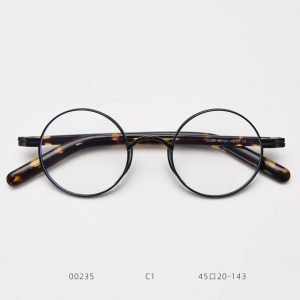 TR Optical glasses 0235