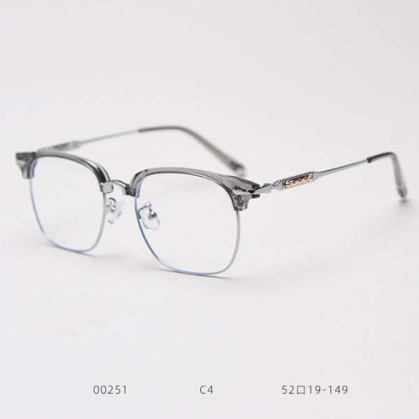 TR Optical glasses 0251 C4 1