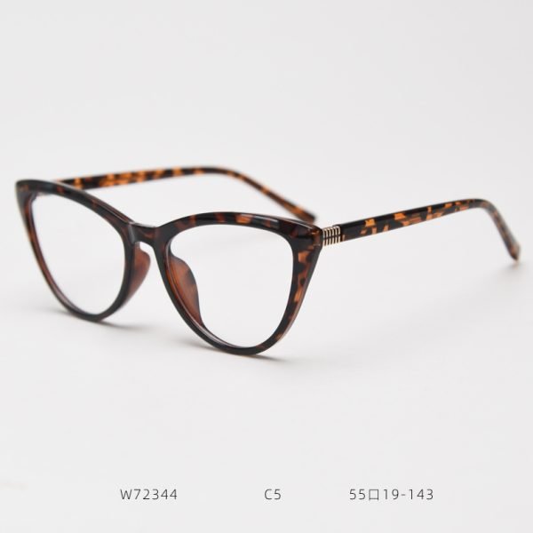 TR Optical glasses 72334 C5 1