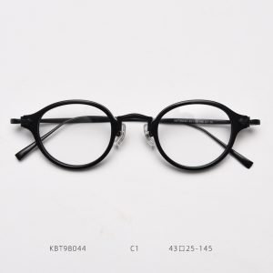 TR Optical glasses KBT98044