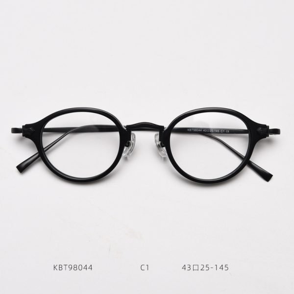 TR Optical glasses KBT98044