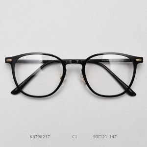 TR Optical glasses KBT98237