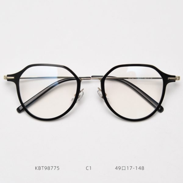 TR Optical glasses KBT98775 1