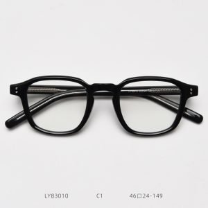 TR Optical glasses LY83010