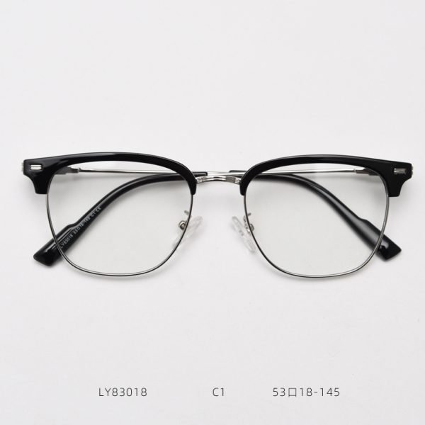 TR Optical glasses LY83018
