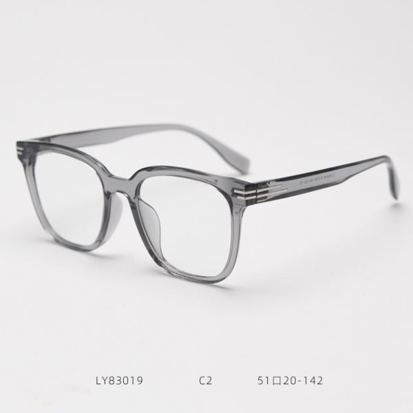 TR Optical glasses LY83019 C2