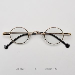 TR Optical glasses LY83027