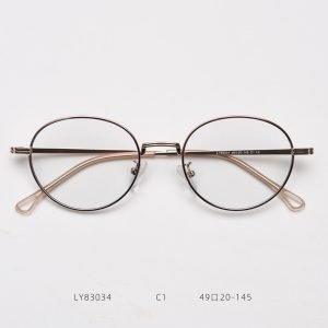 TR Optical glasses LY83034