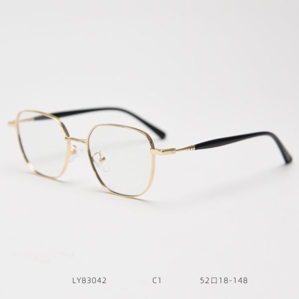TR Optical glasses LY83042 C1