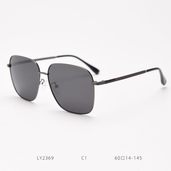 TR Sunglasses LY2369 C1