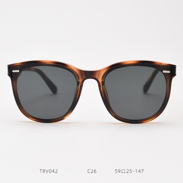 TR Sunglasses TRV042 C26