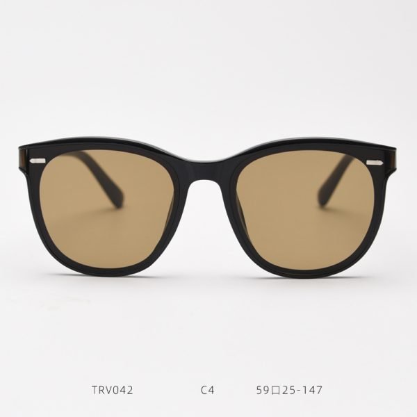 TR Sunglasses TRV042 C4