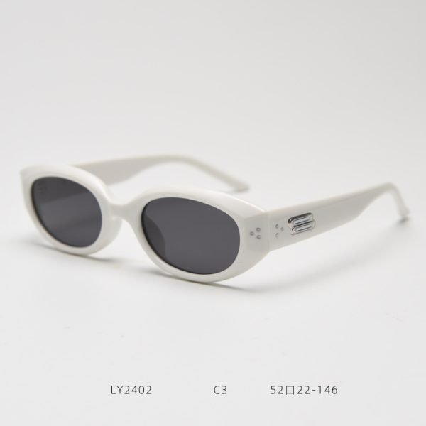 TR SUNGLASSES LY2402 - Image 4